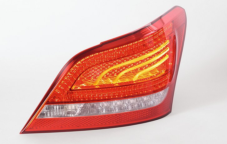 [Translate to USA:] Welded Automotive Taillight