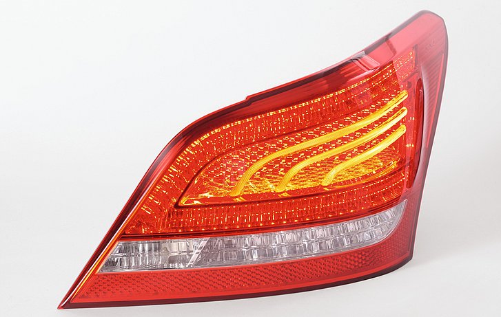 [Translate to USA:] Laser weldes taillight